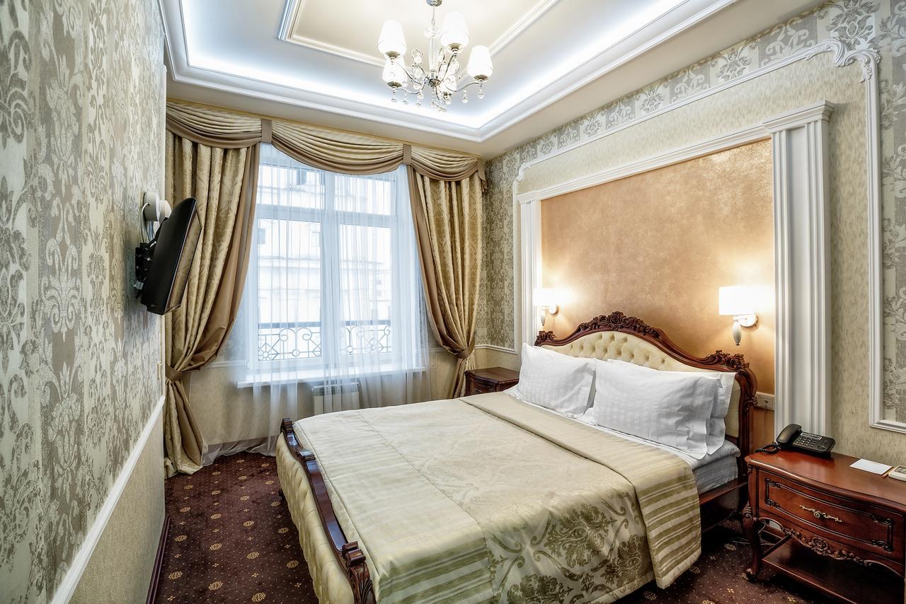 Metropol Hotel Mohiliv Kültér fotó